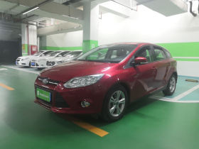 福特 福克斯 2012款 两厢 1.6L 自动风尚型