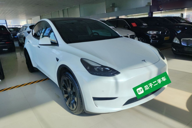 特斯拉 Model Y 2022款 改款 后轮驱动版车身外观6002