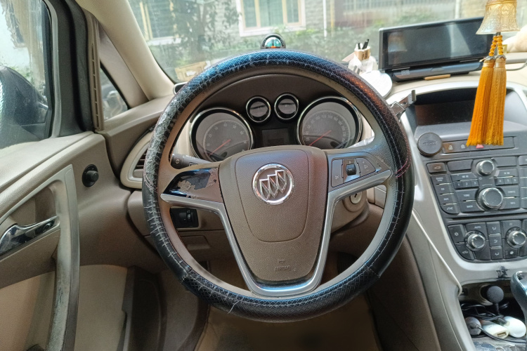 别克 英朗 2013款 GT 1.6L 自动时尚版局部细节13