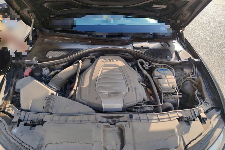 奥迪A6L 2014款 30 FSI 技术型局部细节24