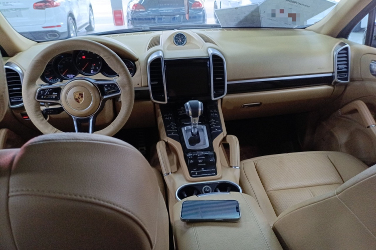 保时捷 2016款 Cayenne 3.0T中控内饰12