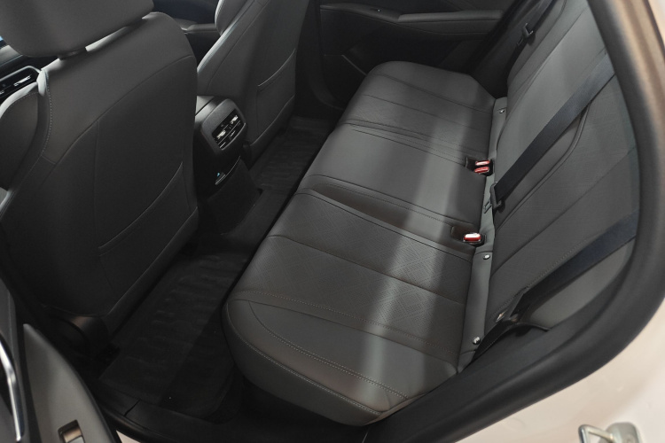 比亚迪 秦PLUS 2025款 DM-i 智驾版 55KM领先型中控内饰21