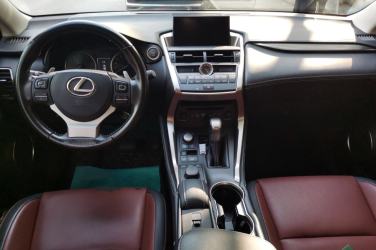 雷克萨斯NX 2015款 200t 全驱 锋尚版中控内饰12