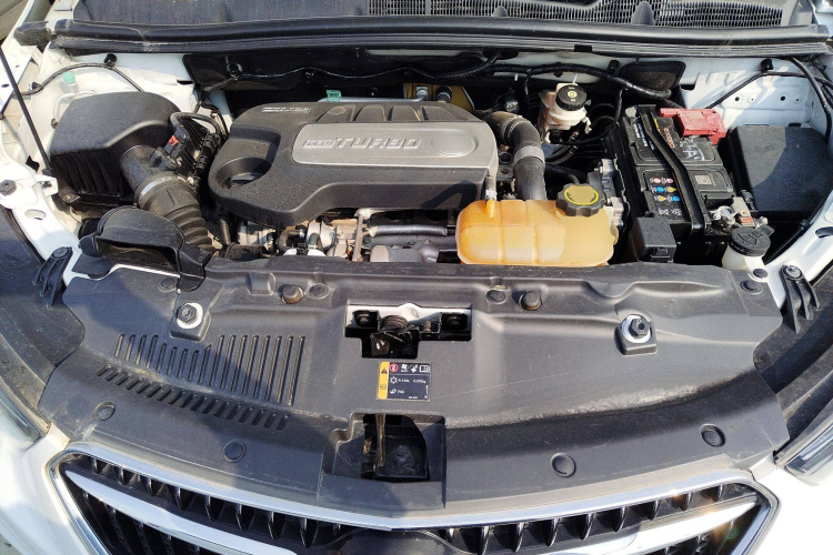 别克 昂科拉 2017款 18T 自动两驱都市精英型机舱底盘24