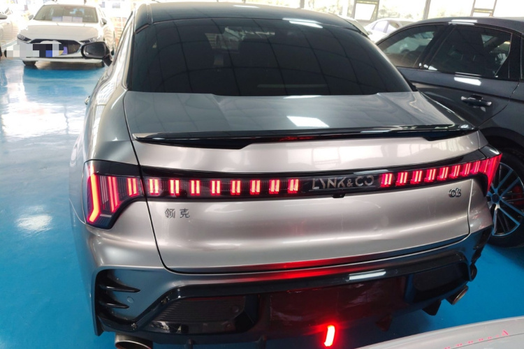 领克03 2023款 2.0TD DCT劲Pro车身外观6