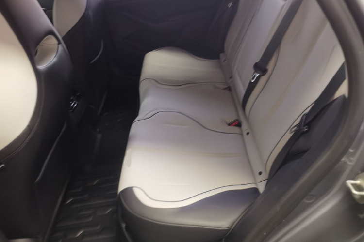 比亚迪 驱逐舰05 2023款 冠军版 DM-i 120KM 尊贵型中控内饰21