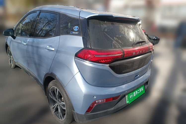 北京汽车 北京EX3 2019款 R600 劲风版车身外观6003