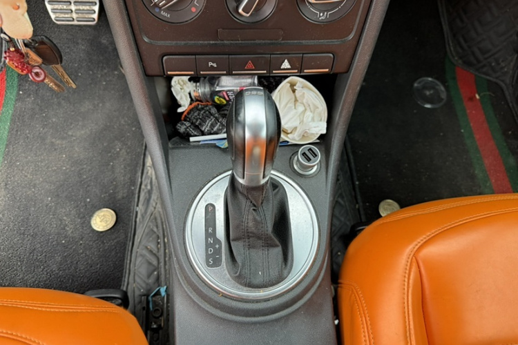 大众 甲壳虫 2015款 380TSI中控内饰7004