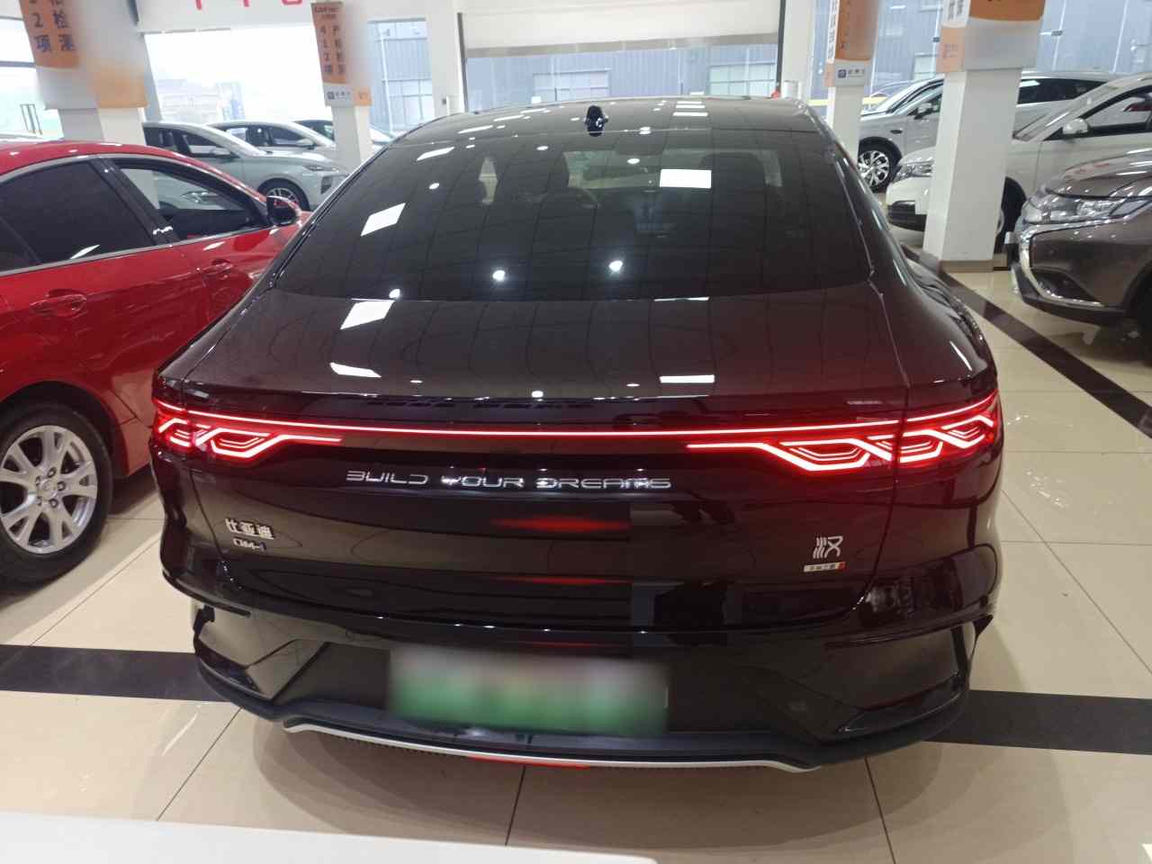 比亚迪 汉 2025款 DM-i 125KM激光雷达智驾型(3)