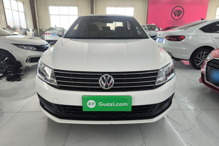 大众 朗逸 2018款 经典 1.5L 手动风尚版 国VI车身外观2