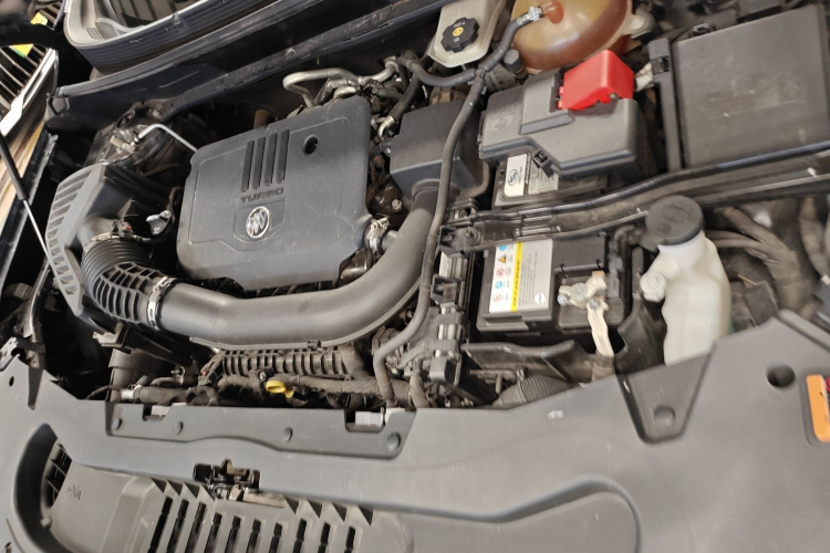 别克 昂科旗 2020款 28T 四驱尊贵型机舱底盘24