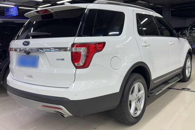 福特 探险者(进口) 2016款 2.3T 风尚版车身外观6003