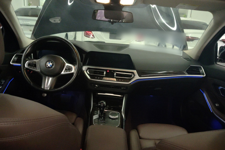 宝马3系 2021款 325Li xDrive M运动套装中控内饰12