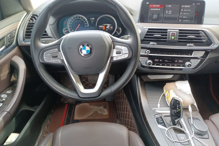 宝马X3 2018款 xDrive28i 豪华套装 国VI中控内饰13
