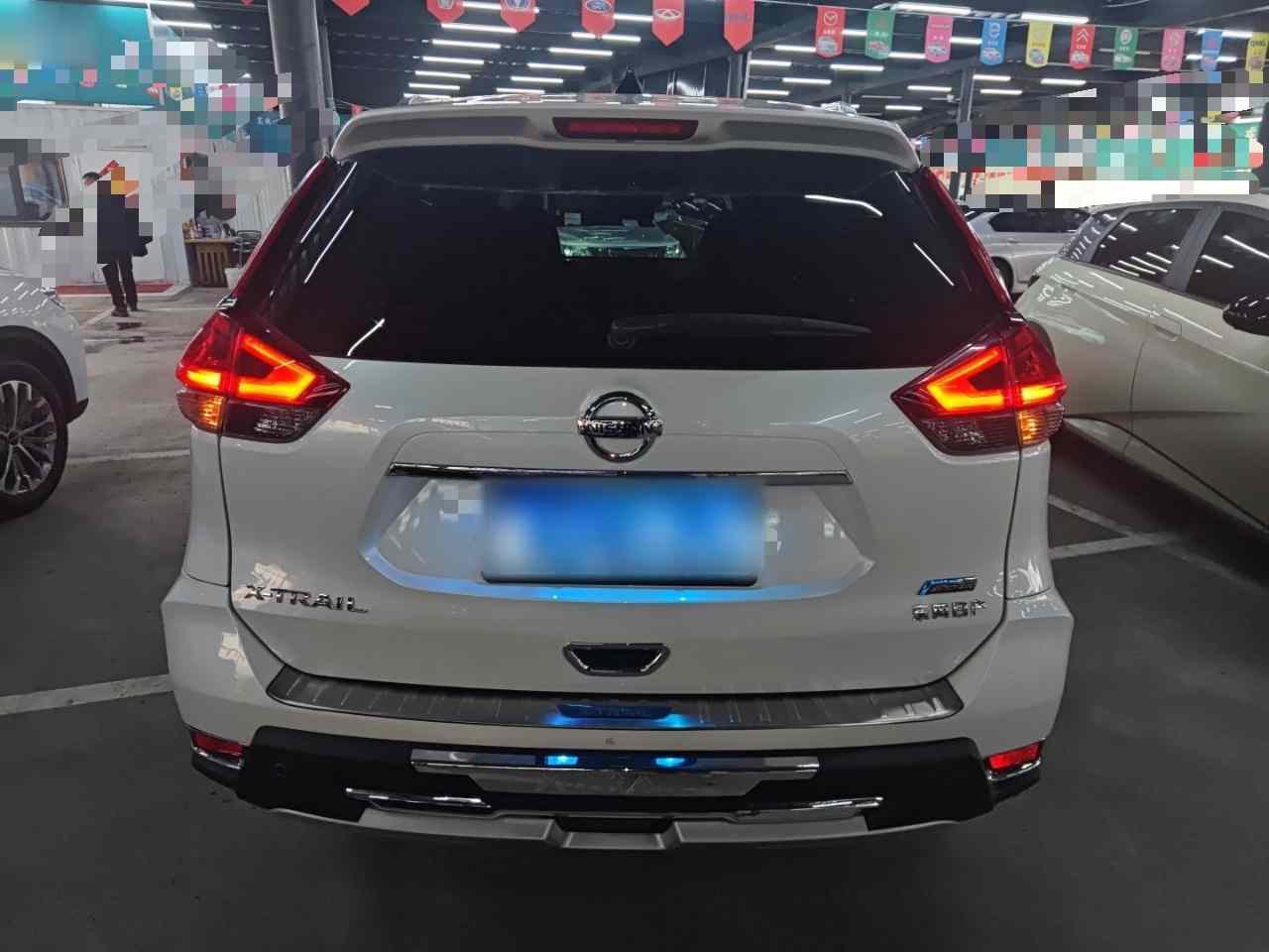 日产 奇骏 2023款 经典 2.0L 两驱智联臻享版(4)