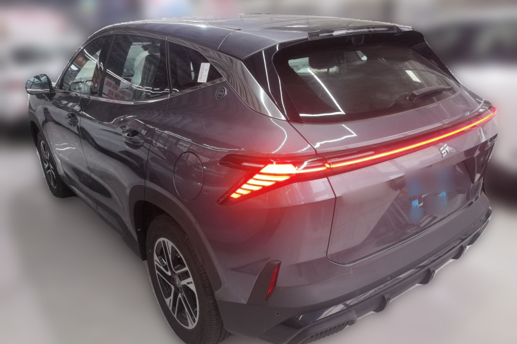 捷途山海L6 2024款 1.5TD DHT MAX车身外观5