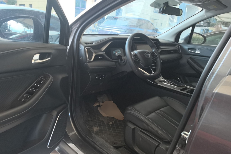 广汽传祺 传祺GS4 2023款 270T 自动智行领航版中控内饰20