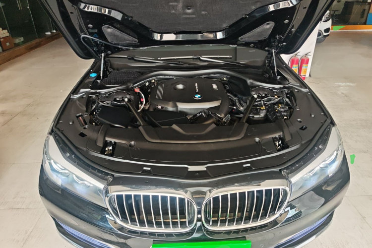 宝马7系 2016款 730Li 领先型局部细节24