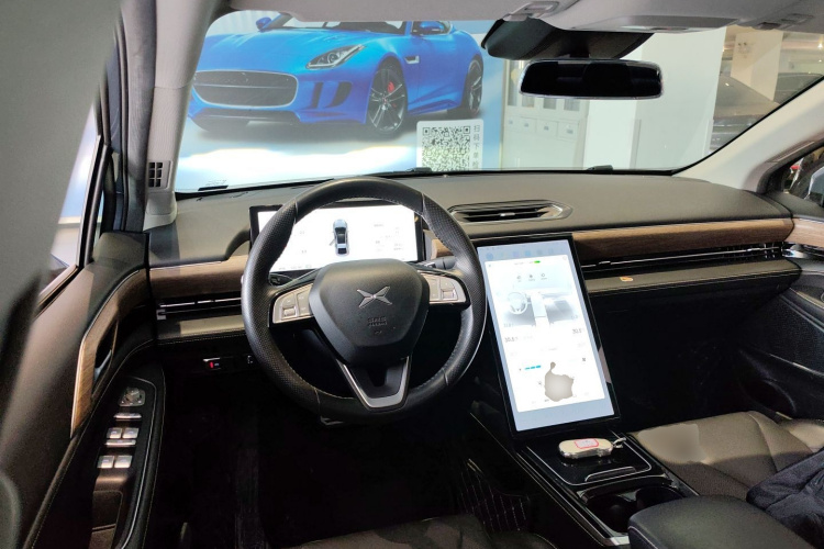 小鹏P5 2021款 460G+中控内饰13