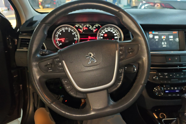 标致508 2015款 1.6THP 自动致臻版局部细节13