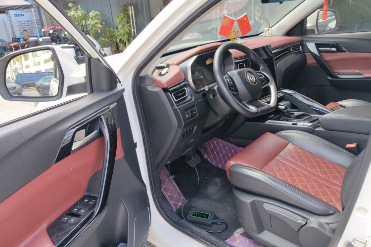 东风风行 风行T5L 2019款 1.5T CVT豪华型 5座中控内饰7003