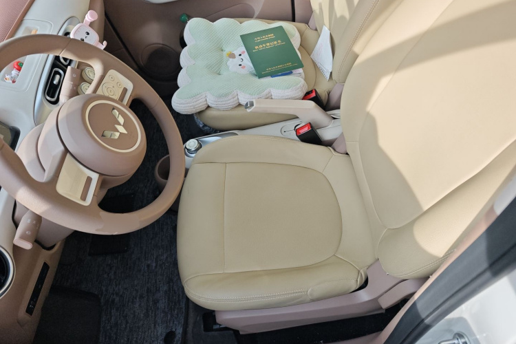 五菱汽车 宏光MINIEV 2025款 四门版 进阶款中控内饰19