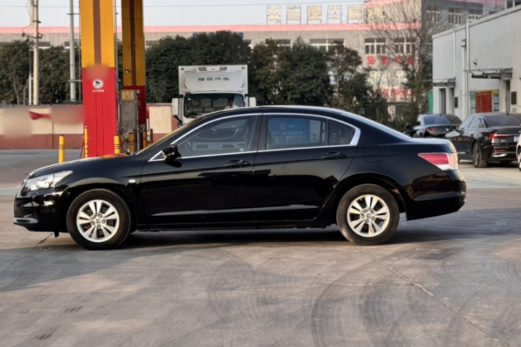 本田 雅阁 2012款 2.0L SE车身外观6005