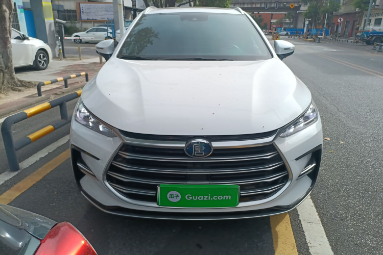 比亚迪 唐新能源 2021款 DM 2.0T 四驱性能版尊贵型车身外观2