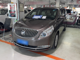 别克GL8 2015款 2.4L 豪华商务尊享版