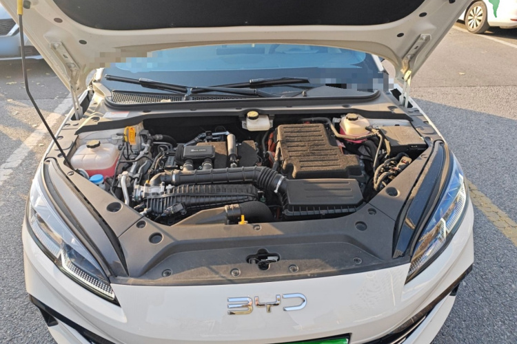 比亚迪 海豹06新能源 2024款 DM-i 80KM尊贵型局部细节24