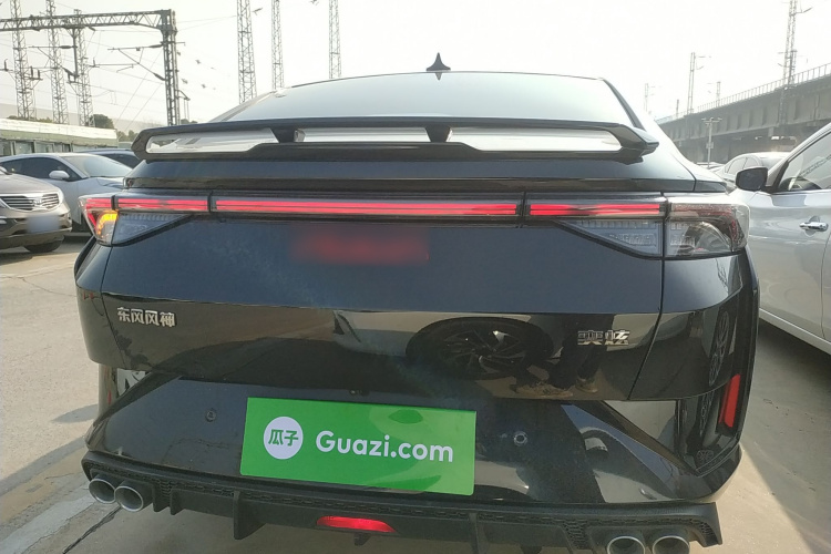 东风风神 奕炫 2021款 230T 自动追影骑士版车身外观6004