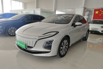 红旗E-QM5 2022款 431km 充电乐享版