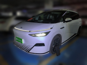 小鹏X9 2024款 702超长续航Max