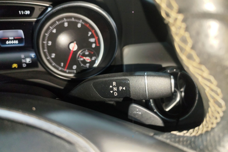 奔驰CLA 2017款 CLA 200 动感型局部细节18