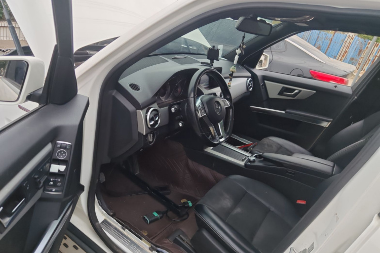 奔驰GLK级 2015款 GLK 260 4MATIC 动感型 极致版中控内饰20
