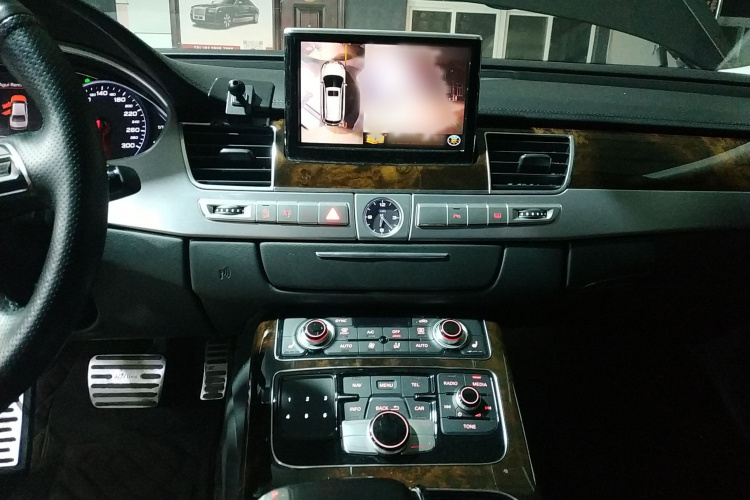 奥迪A8 2017款 A8L 45 TFSI quattro舒适型局部细节16