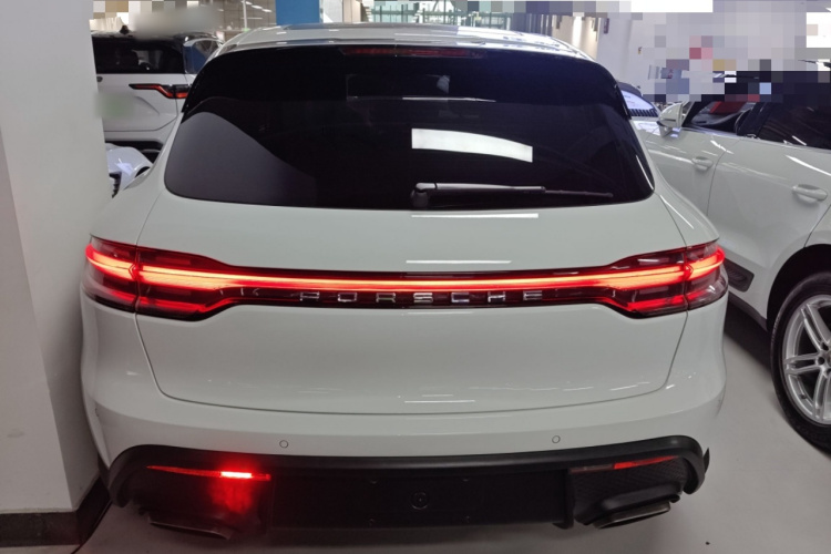 保时捷 2022款 Macan 2.0T车身外观6004