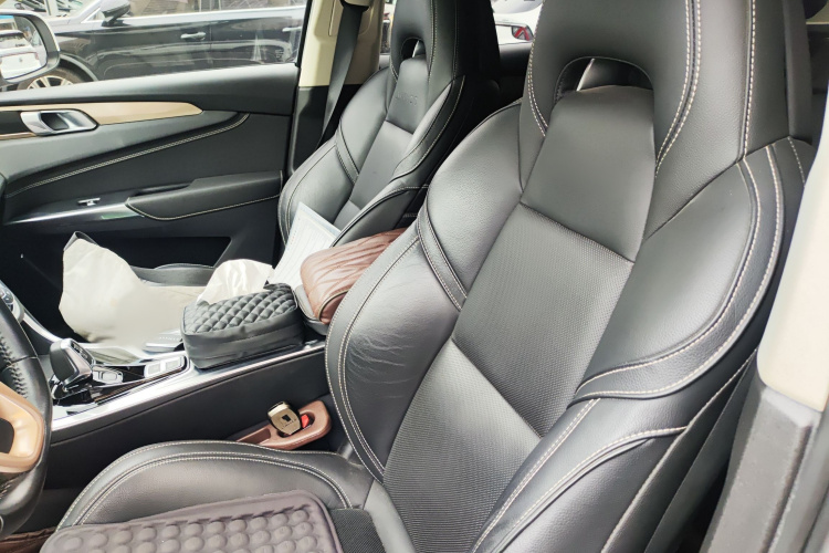 领克01 2017款 2.0T 两驱型Pro版局部细节19