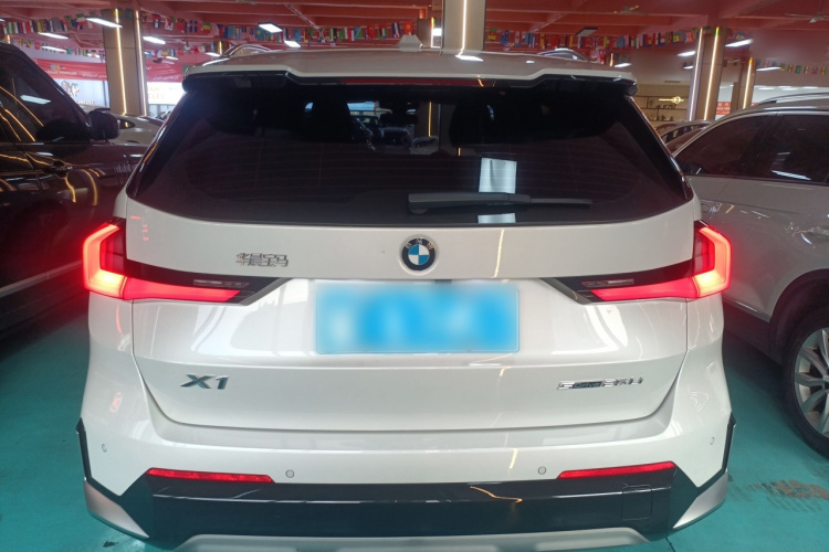 宝马X1 2023款 sDrive25Li X设计套装车身外观6