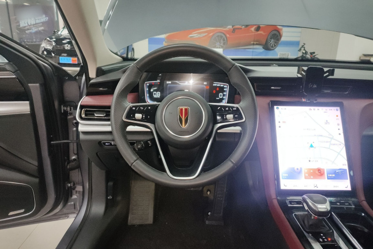 红旗H5 2023款 2.0T 自动智联旗享版中控内饰13
