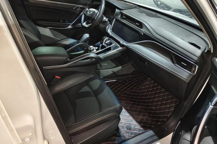 吉利汽车 博越 2020款 1.8TD DCT智联PRO中控内饰7007