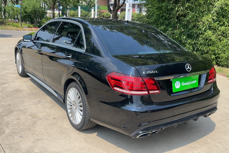 奔驰E级 2015款 改款 E 180 L 运动型车身外观6004