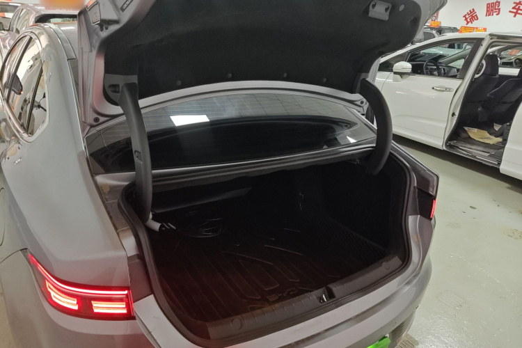 比亚迪 驱逐舰05 2023款 冠军版 DM-i 55KM 豪华型机舱底盘23