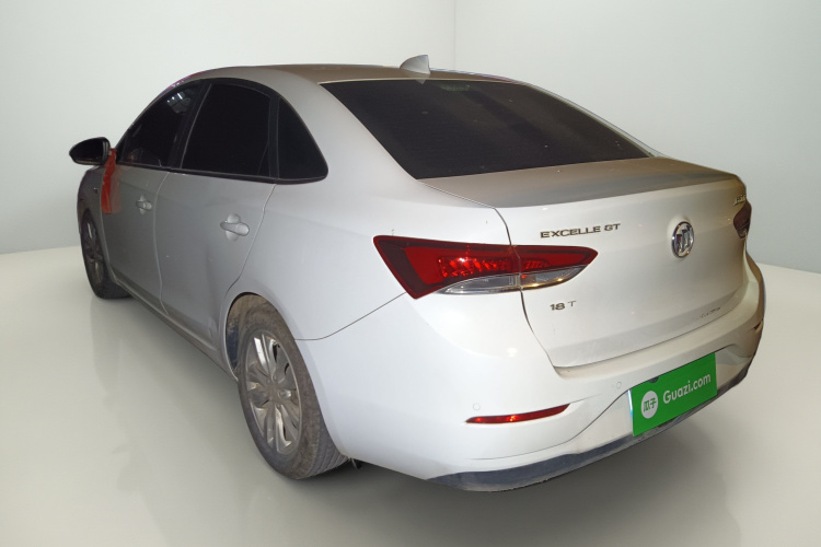 别克 英朗 2018款 15T 双离合精英型 国V车身外观5