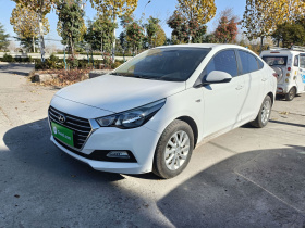 现代 悦纳 2016款 1.4L 手动炫酷版GLS