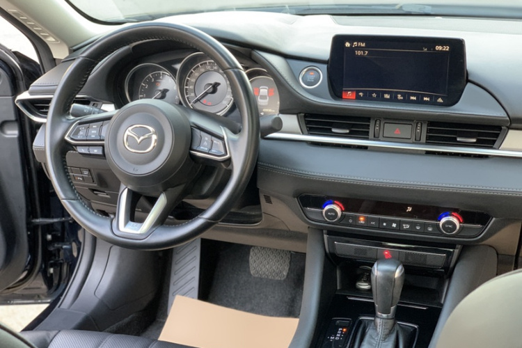 马自达 阿特兹 2020款 2.0L 蓝天豪华版中控内饰7003