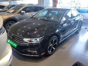 大众 迈腾 2023款 200万辆纪念版 330TSI DSG豪华型