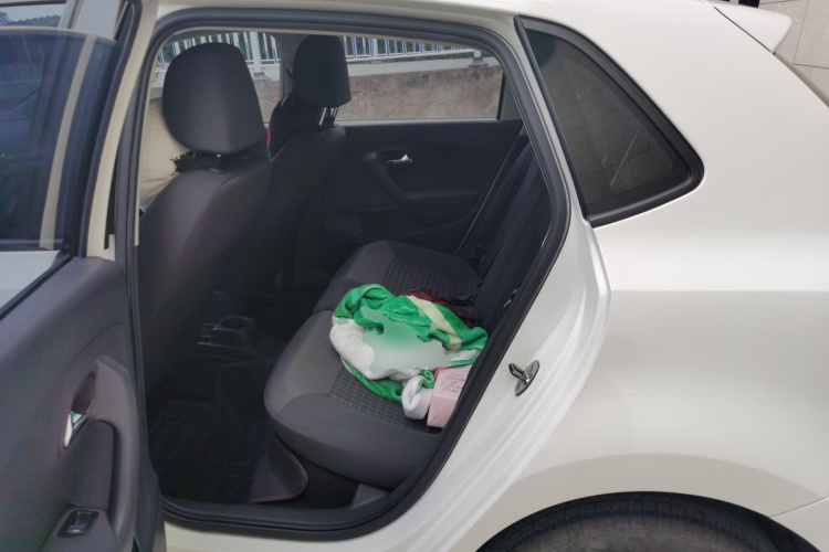 大众 Polo 2016款 1.6L 自动舒适型中控内饰21