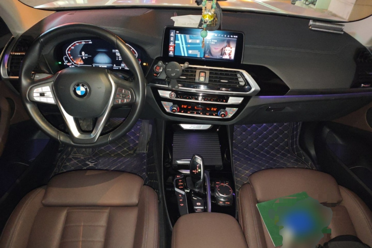 宝马X3 2021款 xDrive25i 豪华套装中控内饰12