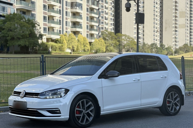 大众 高尔夫 2018款  230TSI 自动豪华型车身外观6007